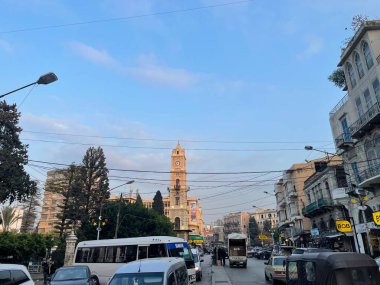 Arşiv. Trablus 'ta insan hareketleri. 23 Aralık 2024, Trablus, kuzey Lübnan, Lübnan: Trablus 'taki insan ve araçların genel hareketi. (Fotoğraf: Ahmad GH / Thenews2 / Depo Fotoğrafları) 