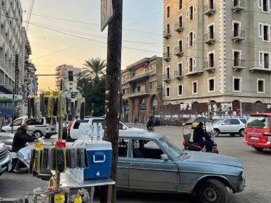 Arşiv. Trablus 'ta insan hareketleri. 23 Aralık 2024, Trablus, kuzey Lübnan, Lübnan: Trablus 'taki insan ve araçların genel hareketi. (Fotoğraf: Ahmad GH / Thenews2 / Depo Fotoğrafları) 