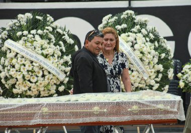 Rio de Janeiro (rj), Brezilya 20 / 01 / 2025 - hareket ve gazeteci, sunucu ve spiker Leo Batista 'nın arkadaşları, Brezilya spor gazeteciliği tarihinin en büyük isimlerinden biri (onofre veras / theenews2)