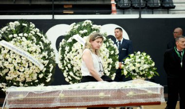 Rio de Janeiro (rj), Brezilya 20 / 01 / 2025 - hareket ve gazeteci, sunucu ve spiker Leo Batista 'nın arkadaşları, Brezilya spor gazeteciliği tarihinin en büyük isimlerinden biri (onofre veras / theenews2)