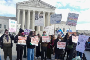 Washington DC, Maryland, USA: January 24, 2025 - the 52nd annual 'march for life' in washington dc with significantly fewer that an anticipated 150,000 anti-abortion demonstrators. (Julia Mineeva/Thenews2) clipart