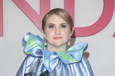 February 03, 2025, new york, new york, usa: jillian bell attends netflix's 