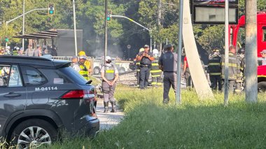 Sao Paulo (sp), Brezilya 02 / 07 / 2025 - Barra funda 'da küçük kral uçak kazaları, Sao Paulo' nun batı bölgesi; en az 2 ölü ve 2 yaralı var.