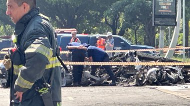 Sao Paulo (sp), Brezilya 02 / 07 / 2025 - Barra funda 'da küçük kral uçak kazaları, Sao Paulo' nun batı bölgesi; en az 2 ölü ve 2 yaralı var.
