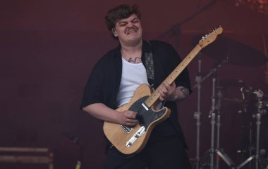 Sao Paulo (sp), Brezilya: 03 / 28 / 2025 - Kırmızılı orkestra kızı, 28 Mart 2025 tarihinde Sao Paulo 'daki Interlagos Hipodromu' ndaki Lollapalooza Sao Paulo festivalinde sahne aldı. (Fotoğraf: Leco Viana / Thenews2)