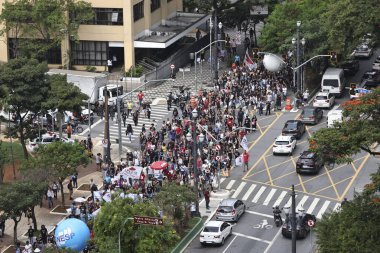 Sao Paulo (SP), Brezilya 04 / 15 / 2025 gösteri ve Sao Paulo Belediye Binası ve Sao Paulo Belediye Meclisi önünde yürüyüş. (leco viana / the newws2)