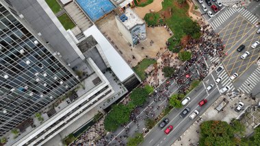 Sao Paulo (SP), Brezilya 04 / 15 / 2025 gösteri ve Sao Paulo Belediye Binası ve Sao Paulo Belediye Meclisi önünde yürüyüş. (leco viana / the newws2)