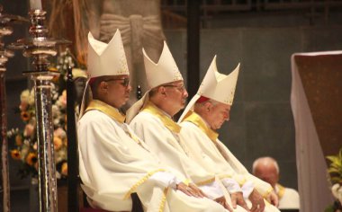 Brezilya, Rio de Janeiro, 04 / 21 / 2025 - Katedral / Sao Sebastian / Pope / RJ Kardinal Orani Joao Tempesta, bu pazartesi, 21 Nisan 2025 tarihinde Papa Francis onuruna Rio de Janeiro 'daki Sao Sebastian Katedrali' nde ayin düzenledi. (Fotoğraf: Onofre Veras / Yeni) 