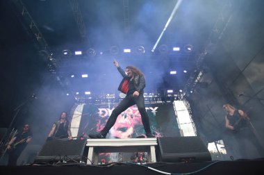 Sao Paulo (sp), Brezilya 03 / 05 / 2025 - Bu cumartesi, Latin Amerika 'nın Sao Paulo şehrinde düzenlenen anma töreninde, çete üyeleri açık havada dynazty grubunun performansı. (Fabricio bomjardim / the new ws2)