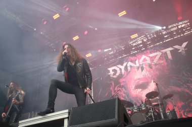 Sao Paulo (sp), Brezilya 03 / 05 / 2025 - Bu cumartesi, Latin Amerika 'nın Sao Paulo şehrinde düzenlenen anma töreninde, çete üyeleri açık havada dynazty grubunun performansı. (Fabricio bomjardim / the new ws2)