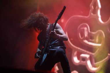 Sao Paulo (sp), Brezilya 03 / 05 / 2025 - bu cumartesi, Sao Paulo şehrinde düzenlenen Latin Amerika Anıtı 'nda, çeteciler açık havada Saxon grubunun performansı. (Fabricio Bomjardim / The Newws2) 