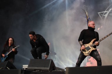 Sao Paulo (sp), Brezilya 03 / 05 / 2025 - Bu cumartesi, Latin Amerika 'nın Sao Paulo şehrinde düzenlenen anma töreninde, grup kamelot' nun açık havada performansı. (Fabricio Bomjardim / The Newws2) 