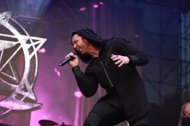 Sao Paulo (sp), Brezilya 03 / 05 / 2025 - Bu cumartesi, Latin Amerika 'nın Sao Paulo şehrinde düzenlenen anma töreninde, grup kamelot' nun açık havada performansı. (Fabricio Bomjardim / The Newws2) 