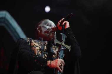 Sao Paulo (sp), Brezilya 03 / 05 / 2025 - Çetecilerin ikinci gününde grup power wolf 'un performansı, ülkenin en büyük metal festivali (03), Latin Amerika Anıtı' nda (fabricio bomjardim / thenews2)