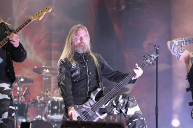 Sao Paulo (sp), Brezilya 03 / 05 / 2025 - Çetecilerin ikinci gününde Sabaton grubunun performansı, ülkenin en büyük metal festivali, bu cumartesi Latin Amerika anıtında (fabricio bomjardim / thenews2)