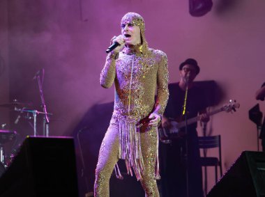 Sao Paulo (sp), Brezilya 03 / 05 / 2025 - şarkıcı ney matogrosso, Sao Paulo 'nun başkenti Alto de Pinheiros' ta yer alan nomade festivalinde sahne aldı.