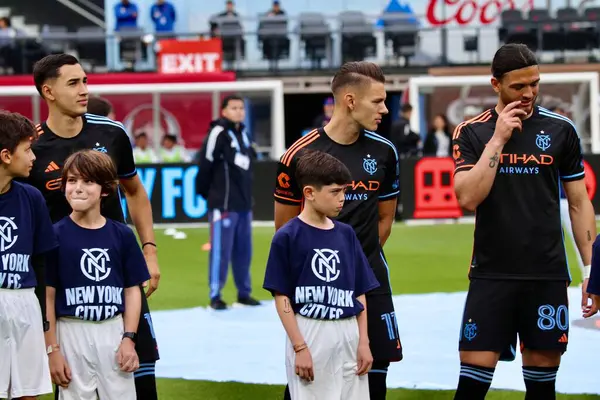 NICFC FC Cincinnati 'ye karşı. 4 Mayıs 2025, New York, ABD: Mls için geçerli Citifield 'da nycfc ve fc cincinnati futbol maçı (Niyi Fote / Thenews2) 