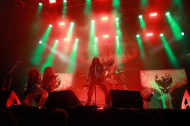 Sao Paulo (sp), Brezilya 04 / 05 / 2025 - Latin Amerika 'nın anısına düzenlenen ve Brezilya' nın en büyük metal festivali olan, çete üyelerinin güneş sahnesindeki çekimlerini kapatan grubun performansı (04)