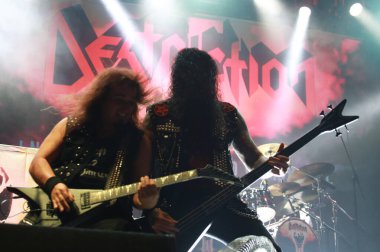 Sao Paulo (sp), Brezilya 04 / 05 / 2025 - Latin Amerika 'nın anısına düzenlenen ve Brezilya' nın en büyük metal festivali olan, çete üyelerinin güneş sahnesindeki çekimlerini kapatan grubun performansı (04)