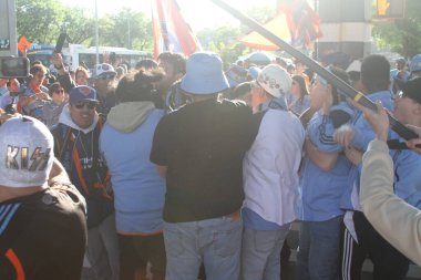 10 Mayıs 2025, New York, ABD: nycfc taraftarları New York 'taki Yankee Stadyumu' nda Niyi Fote / Thenews2)