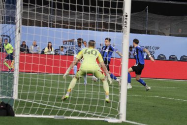 10 Mayıs 2025, New York, ABD: Jonathan Sirois, (59) Nickfc ve Cf Montreal arasındaki futbol maçında New York 'taki Yankee Stadyumu' nda Mls için geçerli olan kaleci (Niyi Fote / Thenews2)