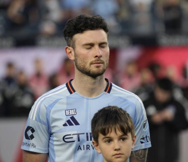 10 Mayıs 2025, New York, ABD: New York 'taki Yankee Stadyumu' ndaki Mls maçında NYFC ve CF Montreal arasındaki maç geçerlidir. (Niyi Fote / Thenews2)