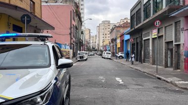 Sao Paulo (sp), Brezilya 12 / 5 / 2025 - rua dos gusmoes köşesinden protestanlarla dağıtılan cracolandia kullanıcıları, bu pazartesi, 12 Mayıs 2025. (Oslaim Brito / Tenews2) 