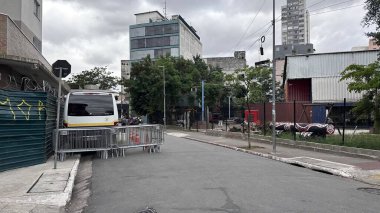 Sao Paulo (sp), Brezilya 12 / 5 / 2025 - rua dos gusmoes köşesinden protestanlarla dağıtılan cracolandia kullanıcıları, bu pazartesi, 12 Mayıs 2025. (Oslaim Brito / Tenews2) 