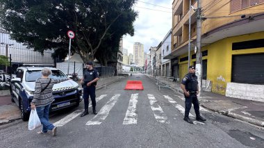 Sao Paulo (sp), Brezilya 12 / 5 / 2025 - rua dos gusmoes köşesinden protestanlarla dağıtılan cracolandia kullanıcıları, bu pazartesi, 12 Mayıs 2025. (Oslaim Brito / Tenews2) 