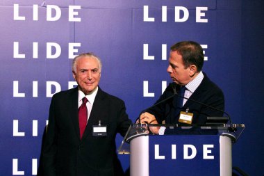 13 Mayıs 2025, New York, ABD: (l-r) Micheal Temer, eski Brezilya başkanı ve Joao Doria, 14. Lide Brezilya yatırım forumu sırasında Harvard Club (niyi fote / thenews2)