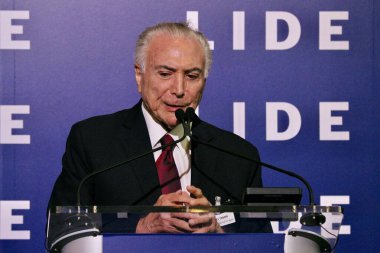 13 Mayıs 2025, New York, ABD: Micheal Temer, New York 'taki Harvard Club' da düzenlenen 14. Lide Brezilya yatırım forumu sırasında eski başkan (niyi fote / thews2)