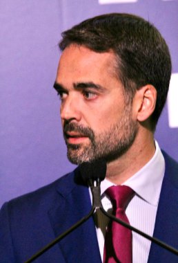13 Mayıs 2025, New York, ABD: Eduardo Leite, Rio Grande do sul Valisi New York 'taki Harvard Club' da düzenlenen 14. Lide Brezilya Yatırım Forumu sırasında gerçekleştirildi (niyi fote / thews2)