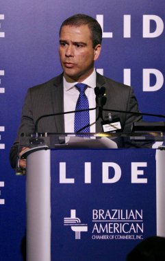 13 Mayıs 2025, New York, ABD: Paulo Henrique costa, brb bank, New York 'taki Harvard Club' da düzenlenen 14. Lide Brezilya Yatırım Forumu sırasında (niyi fote / thenews2)