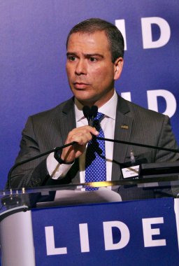 13 Mayıs 2025, New York, ABD: Paulo Henrique costa, brb bank, New York 'taki Harvard Club' da düzenlenen 14. Lide Brezilya Yatırım Forumu sırasında (niyi fote / thenews2)