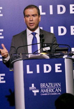 13 Mayıs 2025, New York, ABD: Paulo Henrique costa, brb bank, New York 'taki Harvard Club' da düzenlenen 14. Lide Brezilya Yatırım Forumu sırasında (niyi fote / thenews2)