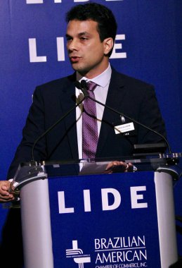 13 Mayıs 2025, New York, ABD: New York 'taki Harvard Club' da düzenlenen 14. Lide Brezilya Yatırım Forumu sırasında senatör Irak Silvestre (niyi fote / thews2)