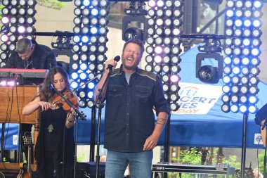 Blake Shelton, Amerikalı country müzik şarkıcısı, söz yazarı ve TV kişisi, ada, oklahoma doğumlu. Bugün 13 Mayıs 2025 'te, New York, ABD' de yeni albümünün tanıtımı için sahne aldı. (Victor m matos / thews2)