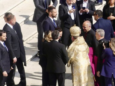 Papa XIV. Leo rolünde Zelensky açılış ayinine başkanlık ediyor. 18 Mayıs 2025, St. Peter Meydanı, Vatikan, Vatikan, Roma, İtalya, Ukrayna Başkanı Vlodomyr Zelensky Papa 18..