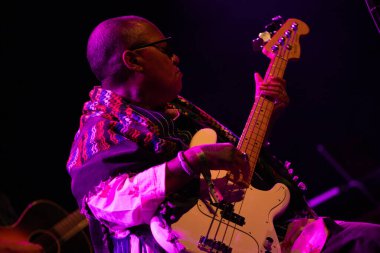 Sao Paulo (sp), Brezilya 05 / 23 / 2025 - meshell ndegeocello 'nun cuma gecesi C6 festivali sırasında (22) Sao Paulo' nun güneyindeki ibirapuera konferans salonunda performansı. (Fabricio bomjardim / the new ws2)