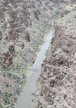 24 Mayıs 2025, Taos, New Mexico, ABD: Taos 'taki Rio Grande Gorge Köprüsü ya da 