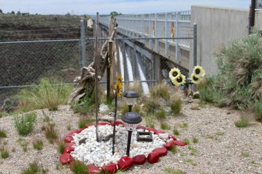 24 Mayıs 2025, Taos, New Mexico, ABD: Taos 'taki Rio Grande Gorge Köprüsü ya da 