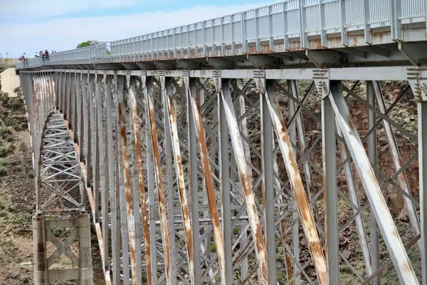 24 Mayıs 2025, Taos, New Mexico, ABD: Taos 'taki Rio Grande Gorge Köprüsü ya da 