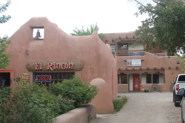 25 Mayıs 2025, Taos, New Mexico, ABD: Taos zengin tarihi, çarpıcı manzaraları ve eşsiz kültür karışımı (niyi fote / thews2)