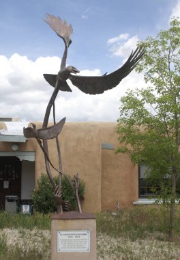 Taos, New Mexico, ABD: 25 Mayıs 2025 - Taos, Kuzey New Mexico 'da zengin tarihi, çarpıcı manzaraları ve eşsiz kültürleri ile tanınan bir kasabadır. (Niyi Fote/Thenews2)