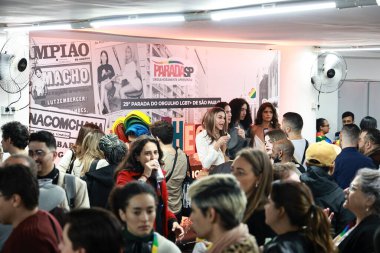 Brezilya, Sao Paulo: 3 Haziran 2025 - Sao Paulo LGBT Onur Yürüyüşü Birliği başkanı Nelson Matias, 2025 Sao Paulo LGBT Onur Yürüyüşü Galeria California Tiyatrosu 'nda gerçekleştirilmiştir. (Leco Viana / Newws2)