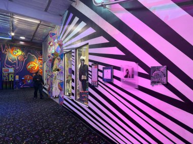 Santa Fe, New Mexico, ABD: 26 Mayıs 2025 - Miyav Wolf: Ebedi dönüş evi, 2008 'de küçük bir Santa Fe sanatçıları topluluğu olarak başladı. (Niyi Fote/Thenews2)