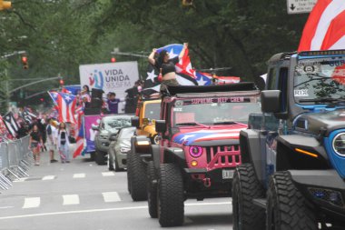 8 Haziran 2025, New York, ABD: 2025 yılında New York 'ta düzenlenen ulusal Porto Riko Günü geçidi (8). Geçit töreni güzergahı 44. caddeden 79. caddeye kadar takip etti (niyi fote / the new ws2)