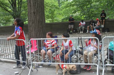 8 Haziran 2025, New York, ABD: 2025 yılında New York 'ta düzenlenen ulusal Porto Riko Günü geçidi (8). Geçit töreni güzergahı 44. caddeden 79. caddeye kadar takip etti (niyi fote / the new ws2)