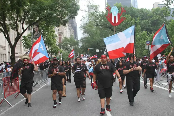 8 Haziran 2025, New York, ABD: 2025 yılında New York 'ta düzenlenen ulusal Porto Riko Günü geçidi (8). Geçit töreni güzergahı 44. caddeden 79. caddeye kadar takip etti (niyi fote / the new ws2)