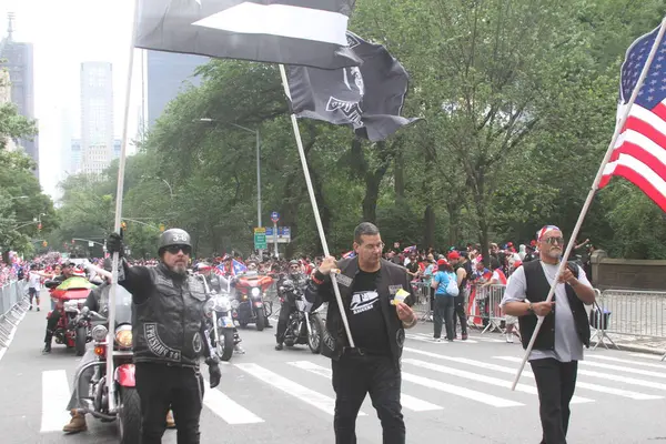 8 Haziran 2025, New York, ABD: 2025 yılında New York 'ta düzenlenen ulusal Porto Riko Günü geçidi (8). Geçit töreni güzergahı 44. caddeden 79. caddeye kadar takip etti (niyi fote / the new ws2)